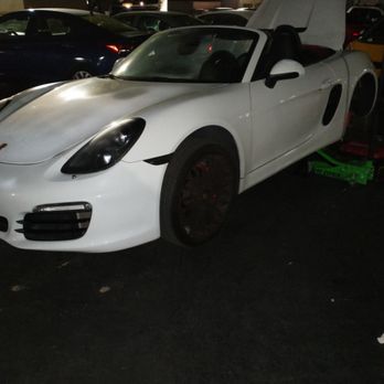 Seth's Mobile Mechanic - Servicing a 2013 Porsche key locked in car needed to get in trunk that is not accessible unless key is present in owners hand. - Auto Repair Near Me Seth's Mobile Mechanic - Servicing a 2013 Porsche key locked in car needed to get in trunk that is not accessible unless key is present in owners hand. - Auto Repair Near Me
