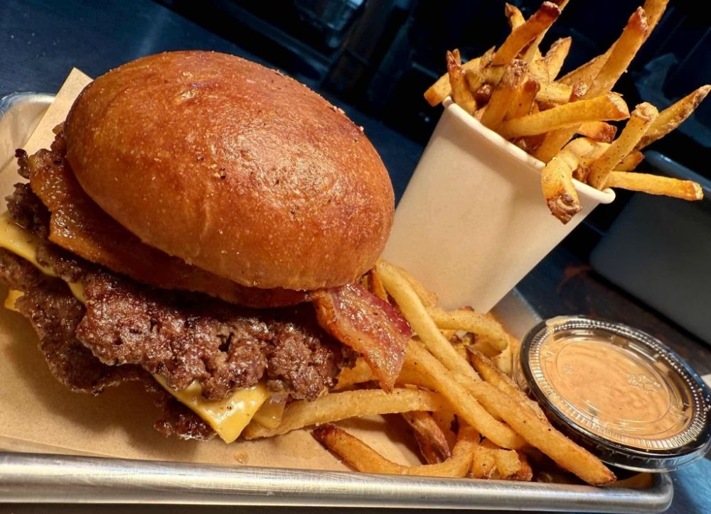 The Smash & Grab Logo