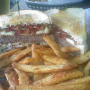 Corvette Grille and Bar - Dive Bars Near Me - Annville, Pennsylvania