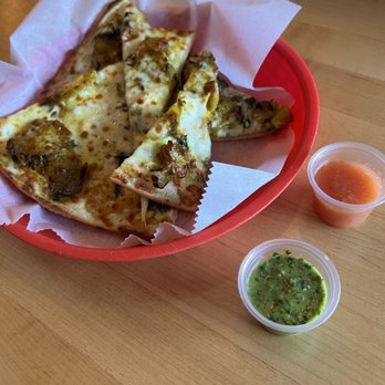 Sliver Pizzeria - curry pizza - Pizza Near Me - Berkeley, California Sliver Pizzeria - curry pizza - Pizza Near Me - Berkeley, California