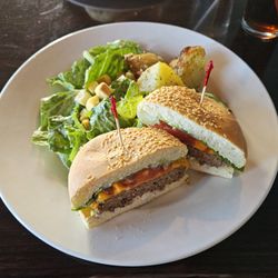 LA Grill & Bistro - Cheeseburger lunch special $11