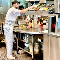 Kopp's Frozen Custard - Interior