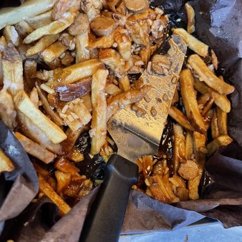 Pizza Projekt - Vegan Poutine with vegan "sausages" NOT. (More like hot dogs) - Pizza Near Me - London, Ontario Pizza Projekt - Vegan Poutine with vegan "sausages" NOT. (More like hot dogs) - Pizza Near Me - London, Ontario