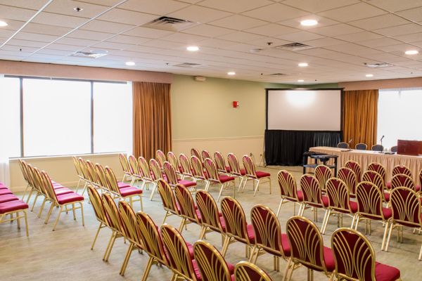 CAPE COD IRISH VILLAGE-THE EMERALD RESORT - Updated August 2025 - 76 ...