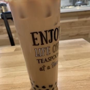 Teaspoon Hostetter - House milktea (with honey pearls) - Bubble Tea Near Me - San Jose, California Teaspoon Hostetter - House milktea (with honey pearls) - Bubble Tea Near Me - San Jose, California