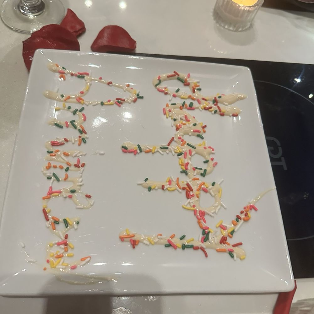 Melting Pot - New Haven - They did this for our anniversary. Cute - Desserts Near Me - New Haven, Connecticut Melting Pot - New Haven - They did this for our anniversary. Cute - Desserts Near Me - New Haven, Connecticut