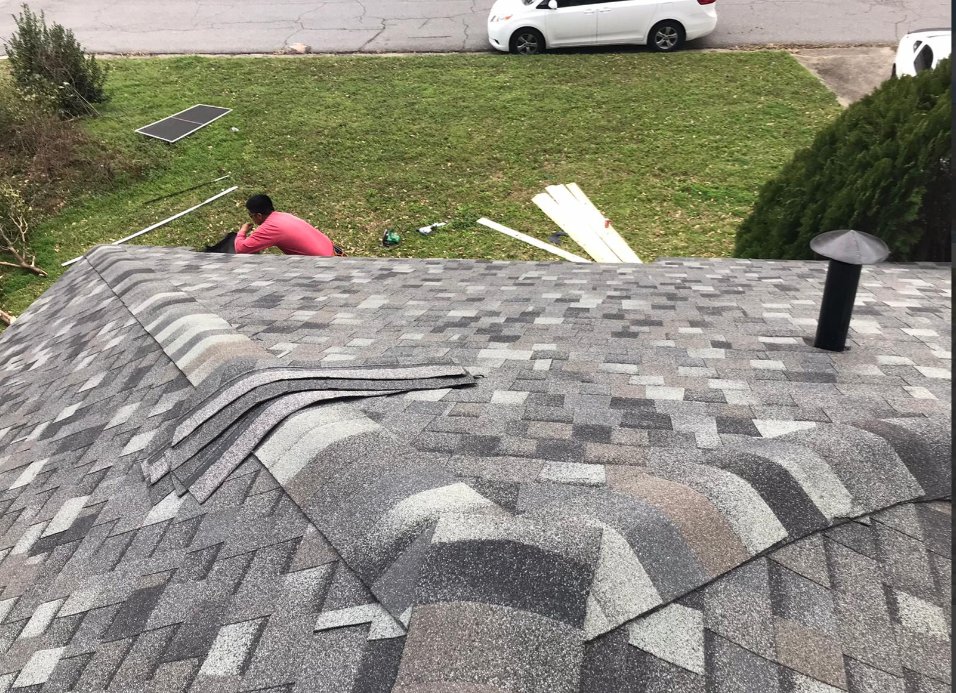 Slide of Vicente Roofing & Painting