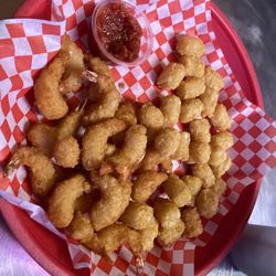 Whiskey Dick’s Bar & Grill - Shrimp basket w tots