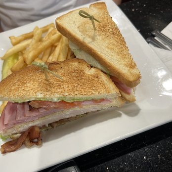 Keke's Breakfast Cafe - Ham & Turkey Club Sandwiches - Breakfast & Brunch Near Me - Boca Raton, Florida