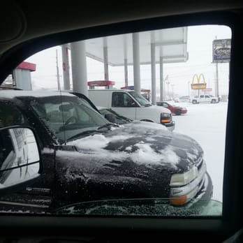 Speedway - Getting gas before the storm! - Gas Stations Near Me - Lowell, Indiana