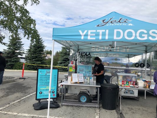 Yeti Dogs by null