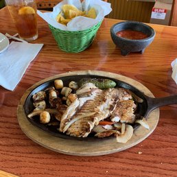 Mexican seafood scallops shrimp fish very good