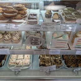 Pastry case Pastry case
