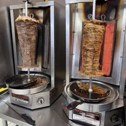 Roadside Shawarma Stand - Fresh beef and chicken shawarma! So juicy never had such amazing food ever