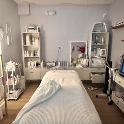Bloom IV Hydration & Wellness - Services room