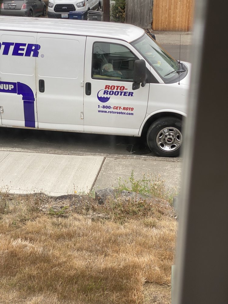 Slide of Roto-Rooter Plumbing & Water Cleanup