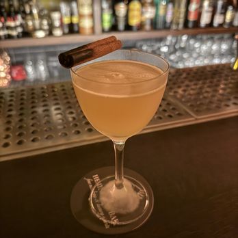 Hemingway bar - Asked her for whiskey, lemon, sour - Cocktail Bars Near Me - Prague, Puerto Rico