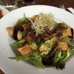 Garrison Public House - Confit duck salad