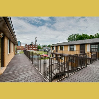 McMillin Court - Vacation Rentals Near Me - Nashville, Tennessee McMillin Court - Vacation Rentals Near Me - Nashville, Tennessee