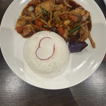 SriThai Thai Kitchen & Sushi Bar -Emory - Sushi Bars Near Me - Atlanta, Georgia SriThai Thai Kitchen & Sushi Bar -Emory - Sushi Bars Near Me - Atlanta, Georgia
