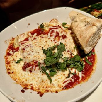Rainforest Cafe - Southern Cross Lasagna - American Near Me - Ontario, California Rainforest Cafe - Southern Cross Lasagna - American Near Me - Ontario, California