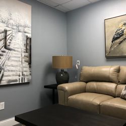 Doctors of Cannabis - Comfortable consult rooms