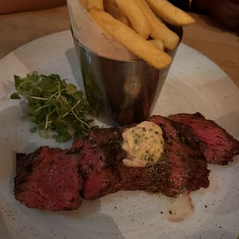 The Larrik - Bavette Steak - Pubs Near Me - London, XGL