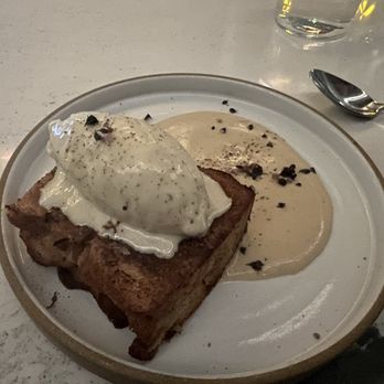 Kingfisher - Bread pudding - Vietnamese Near Me - San Diego, California Kingfisher - Bread pudding - Vietnamese Near Me - San Diego, California