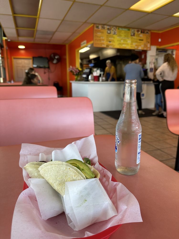 Ricos Tacos