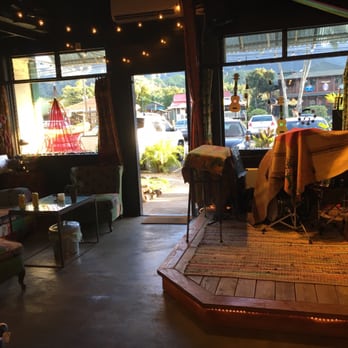 Hanalei Strings - Musical Instruments & Teachers Near Me - Hanalei, Hawaii