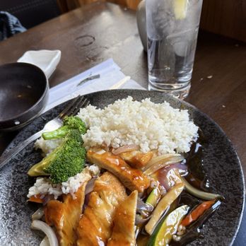 Ooki Sushi - So so good. Chicken Teriyaki lunch special. My favorite. Mmmmmm absolutely delicious. - Sushi Bars Near Me - New York, New York