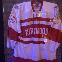 The Geyer Inn - Kirkwood Pioneers Hockey