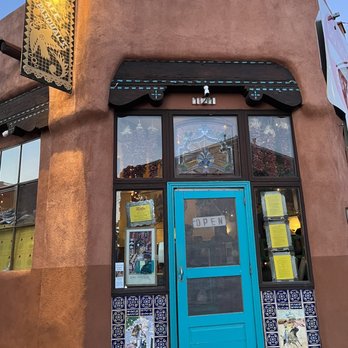 Cafe Pasqual's - Entrance - Vegetarian Near Me - Santa Fe, New Mexico
