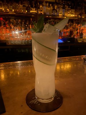 2nd Floor Bar & Essen by null