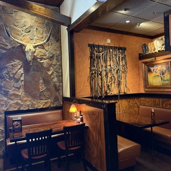 LongHorn Steakhouse - Steakhouses Near Me - Des Plaines, Illinois LongHorn Steakhouse - Steakhouses Near Me - Des Plaines, Illinois