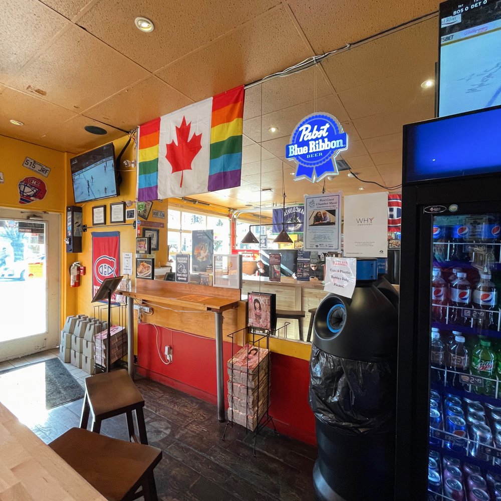 La Belle Patate - interior - Poutineries Near Me - Vancouver, British Columbia
