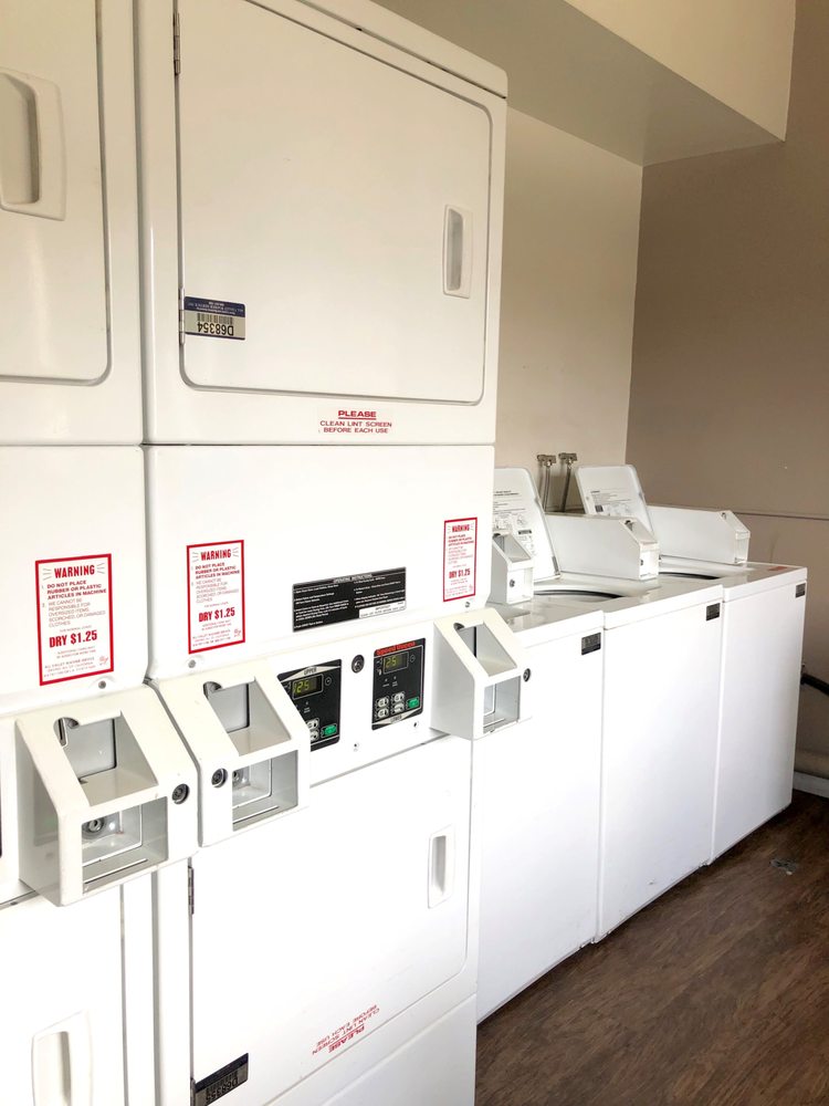 CASA THERESA APARTMENTS Updated October 2024 21 Photos 6741 W