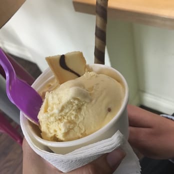 Toi Moi - Butter pecan ice cream with cookie (half eaten before photo was taken) - Desserts Near Me - Riverside, California Toi Moi - Butter pecan ice cream with cookie (half eaten before photo was taken) - Desserts Near Me - Riverside, California