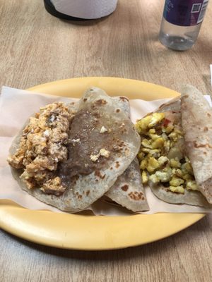 Monchy's by null