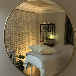 Essential Luxuries Day Spa - Spa interior