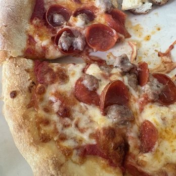 Melo's Pizza & Pasta - Pepperoni pizza - Italian Near Me - Pleasant Hill, California Melo's Pizza & Pasta - Pepperoni pizza - Italian Near Me - Pleasant Hill, California