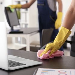 JC CLEANING RESIDENTIAL & COMMERCIAL - offices and Schools