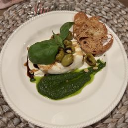 Burrata salad