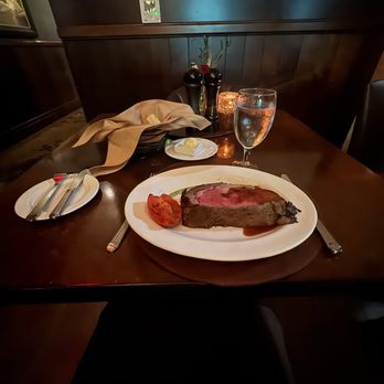 Halls Chophouse - Columbia - Steakhouses Near Me - Columbia, South Carolina Halls Chophouse - Columbia - Steakhouses Near Me - Columbia, South Carolina