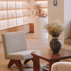 Facile Dermatology + Boutique