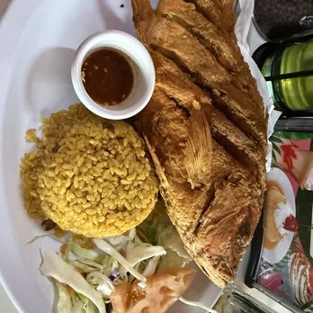 El Jibarito - Fried Red Snapper - Latin American Near Me - San Juan, Puerto Rico El Jibarito - Fried Red Snapper - Latin American Near Me - San Juan, Puerto Rico