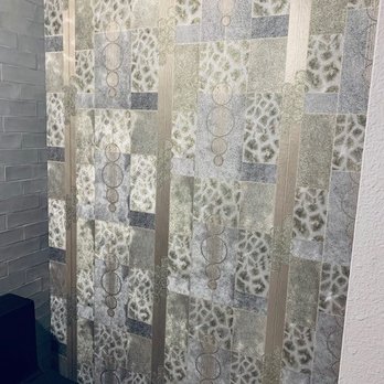 Wallpaper Installer LA - Powder back accent wall. - Wallpapering Near Me - Orange, California
