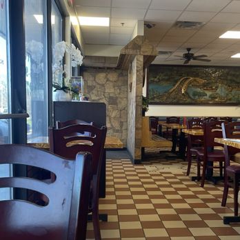 Eggroll House - Chinese Near Me - Cedar Rapids, Iowa