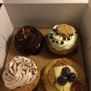Molly's Cupcakes - Ron Bennington, Cookie Monster, peanut butter Nutella and blueberry pancake. - Cupcakes Near Me - Chicago, Illinois Molly's Cupcakes - Ron Bennington, Cookie Monster, peanut butter Nutella and blueberry pancake. - Cupcakes Near Me - Chicago, Illinois