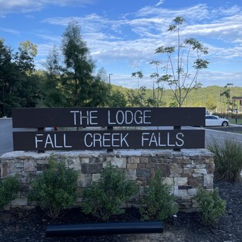 Lodge at Fall Creek Falls - Explains itself - Hotels Near Me - Spencer, Tennessee Lodge at Fall Creek Falls - Explains itself - Hotels Near Me - Spencer, Tennessee